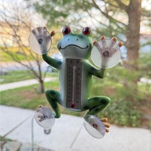 Green Frog Suction-Cup Window Thermometer